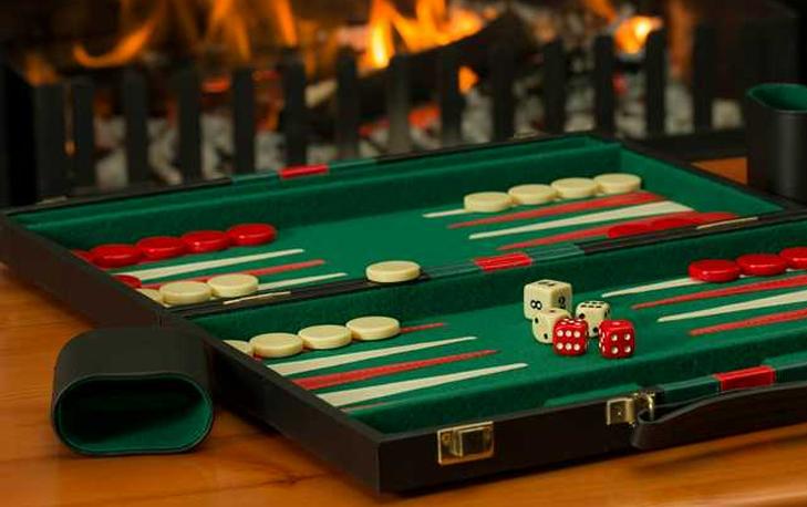 The Rich and Fascinating History of Backgammon
