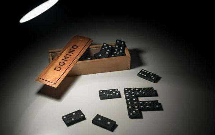 Estrategia de dominó: cómo dominar el juego 